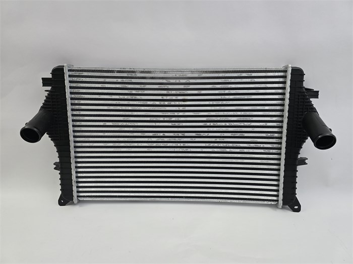 Радиатор интеркулера Haval M6 уценка 1119100XKY28A