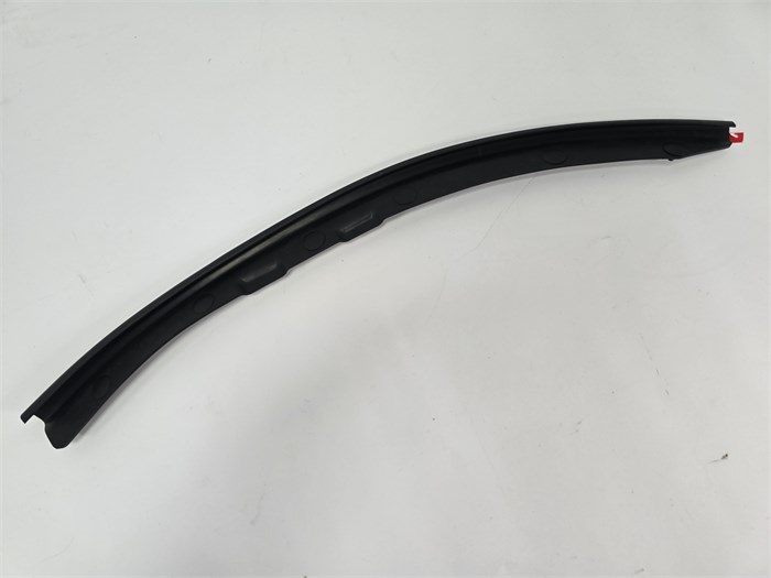 Уплотнитель капота левый Haval M6 8402930XKZ0YA