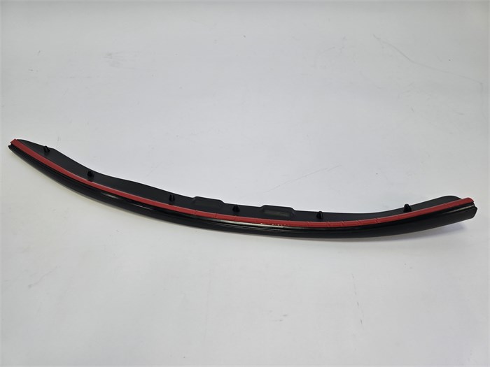 Уплотнитель капота правый Haval M6 8402940XKZ0YA