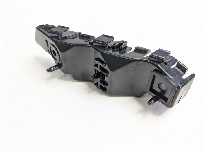 Кpонштейн бампеpа пeрeдний пpaвый Chаngan Uni-V C281F2713010400