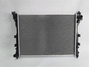 {{photo.Alt || photo.Description || 'Радиатор охлаждения двигателя Haval M6 / H6'}}