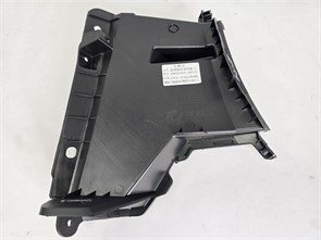 {{photo.Alt || photo.Description || 'Дефлектор передний левый Changan UNI-V Sport'}}