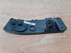 {{photo.Alt || photo.Description || 'Кронштейн заднего бампера правый Changan UNI-K'}}