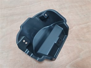 {{photo.Alt || photo.Description || 'Накладка ПТФ заднего Changan UNI-V'}}