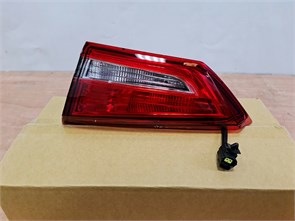 {{photo.Alt || photo.Description || 'Фонарь задний правый внутренний Changan Alsvin'}}